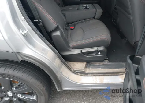 2025 Honda Pilot Sport из США, поврежденный, VIN 5FNYG1H32SB031516